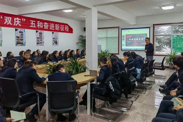 yl23455永利集团宋飞飞组织互联网营销培训