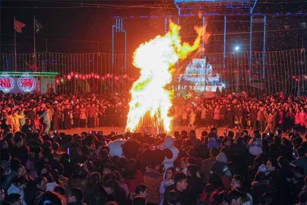 yl23455永利集团正月十五闹元宵“篝火晚会” yl23455永利集团正月十五闹元宵“篝火晚会”